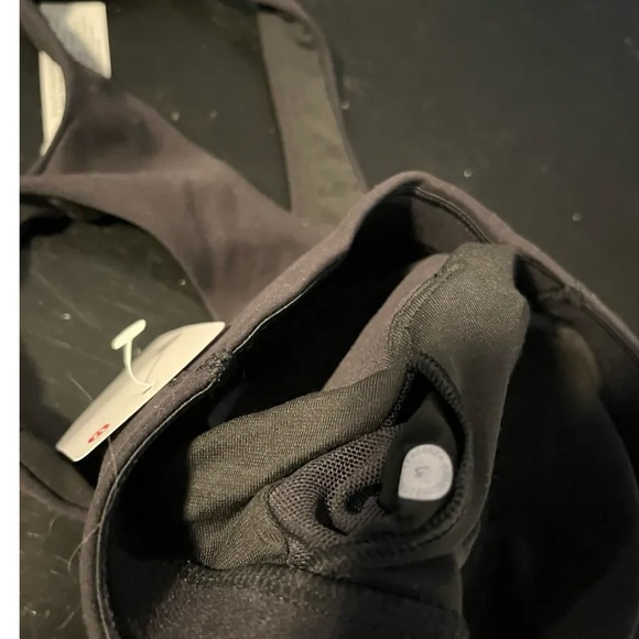 Lululemon Wunder Train Bra - Picture 3 of 3